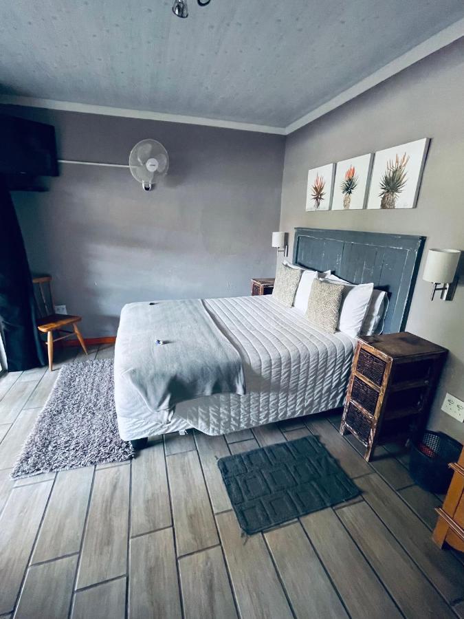 Madeira Bed Hotel ควีนส์ทาวน์ ภายนอก รูปภาพ