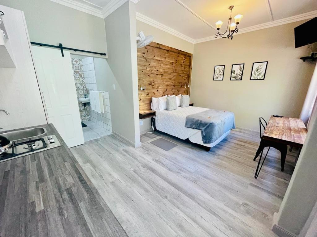 Madeira Bed Hotel ควีนส์ทาวน์ ภายนอก รูปภาพ